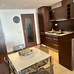 Aparthotel Sweet Black Sea View *